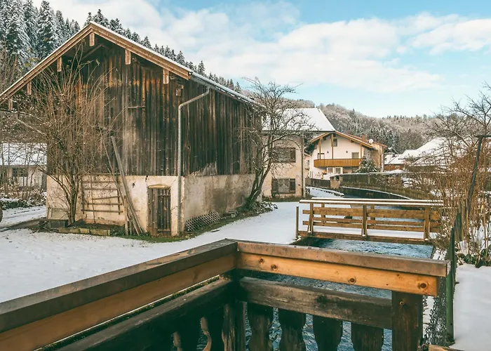 Berghaus Alma - Urlaub Zwischen Berg Und Fluss *