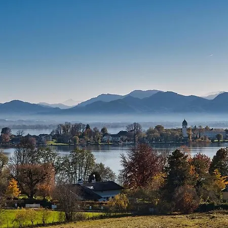 Apartment Berghaus Alma - Urlaub Zwischen Berg Und Fluss Siegsdorf